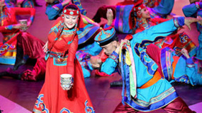 国际微电影盛典赤峰落幕 陶红点评冠军作品落泪