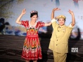 《我的处女地》首映 五朵金花秀新疆舞婀娜多姿