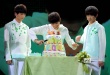 TFBOYS王源15岁生日会劲歌热舞 “亲妈粉”玩嗨