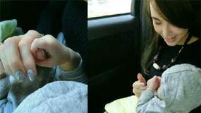 小周周陪昆凌出国工作 小脸粉嫩圆润萌翻天