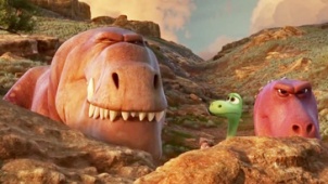 《恐龙当家》中文片段 霸王龙前辈姿态引路小恐龙