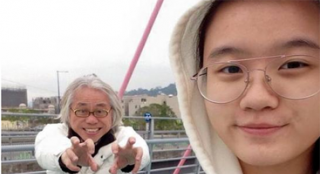 爺孫戀男主作肉麻情詩 為小40歲女友慶祝生日