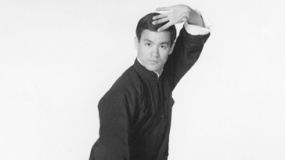 李小龍誕辰75周年 “哈利·波特”留名星光大道
