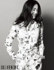 姚晨登时尚杂志封面 秀酥肩玉颈修长美腿抢镜