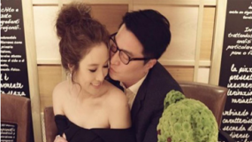 "千億兒媳"徐子淇33歲慶生美艷嬌嫩 老公獻(xiàn)吻