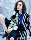 杨幂曝写真大片登封面 尽显优雅慵懒轻熟女气质