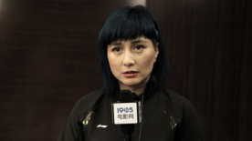 专访何超仪：“赌王”老爸出钱开公司 捧我当影后