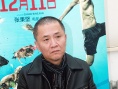 《東北偏北》導(dǎo)演張秉堅:沒錢做后期 他賣畫籌款