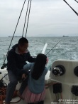 李湘帶愛女王詩齡出海 Angela頭戴花朵學釣魚