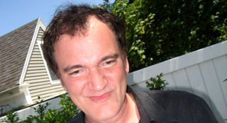 “鬼才”昆汀留名好莱坞星光大道 为好友唱生日歌