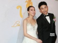 弦子大婚甜蜜献吻新郎 蒋梦婕尹正戴佩妮等亮相