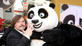 《功夫熊猫3》“气”PK原力 克鲁尼演绎惊心绑架