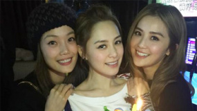 阿嬌過(guò)35歲生日 容祖兒現(xiàn)身阿sa獻(xiàn)吻姐妹情深