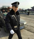 李晨客串范冰冰《李雪莲》 穿警察制服现身片场