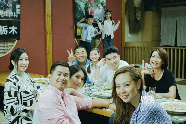 《我们会飞》同学会剧照 杨千嬅劝林海峰秀恩爱