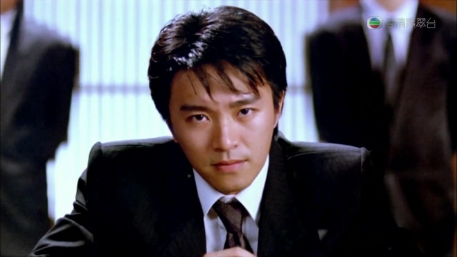 就在《赌神》大火的几个月之后,1990年8月,刘镇伟执导的《赌圣》以