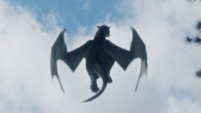 《彼得的龙》先导中文预告片 迷之巨龙振翅飞翔