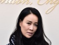 那英亮相時裝周披風(fēng)霸氣 韓孝珠著風(fēng)衣露美腿