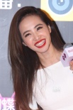 蔡依林烈焰紅唇露蠻腰 阿蘭秀乳溝鄧紫棋性感