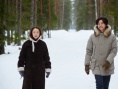 《男與女》曝片場(chǎng)花絮照 全度妍和孔侑雪原狂奔