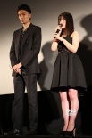 《水手服與機關(guān)槍》首映 武田鐵矢贈言橋本環(huán)奈