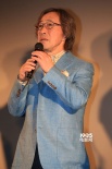 《水手服与机关枪》首映 武田铁矢赠言桥本环奈