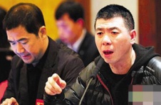 政协委员冯小刚 打算创办影视界的“蓝翔技校”