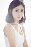 張維娜拍清純硬照寫真元氣滿滿 小鮮花氣質(zhì)純凈
