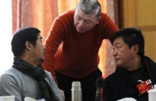 全国政协委员热议“两高” “电影促进法”引期待