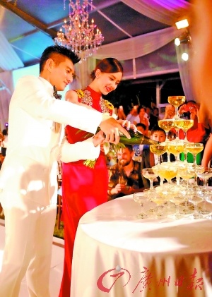 吴奇隆刘诗诗婚礼像《步步惊心》番外篇