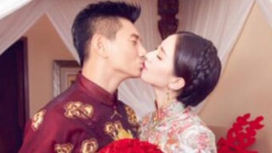 隆诗婚礼：新郎9说我爱你 小虎队合体欢乐唱歌