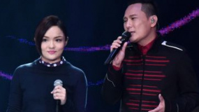 张信哲徐佳莹合唱《动心》 “歌手”冠军看好李玟