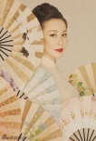 刘嘉玲古典风格写真风韵十足 拖尾长裙露美背
