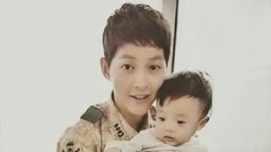 《太阳的后裔》曝两种结局 剧组签保密协议防外泄