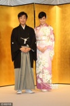 44歲藤原紀(jì)香閃嫁《半澤》男星 曬鉆戒表示想懷孕