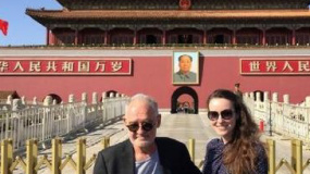 貝拉·塔爾做客北京電影學(xué)院 中國電影人齊致敬
