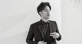 《太陽的后裔》男二晉久寫真 鐵血硬漢顯柔情