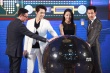 《惊天大逆转》定档 曝李政宰钟汉良片场“念经”