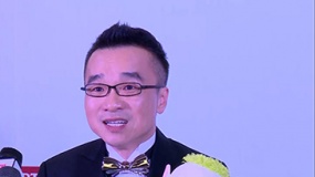后臺：《長江圖》內地上映不刪減 許誠毅現身紅毯