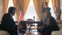 《猫王与尼克松》精彩片段 史派西再演美国总统