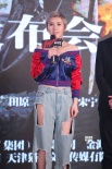 何潤東稱太太不敢看《鋼刀》 與李東學基情肉搏