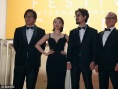 千禹熙亮相《哭聲》戛納首映禮 大秀美胸S曲線