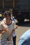 柳巖《路過》片場(chǎng) 與岳云鵬曬“情侶照”如少女