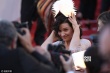 《最后的模樣》首映 朱麗葉·比諾什帶裝飾扮可愛