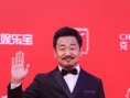 東京國際電影節(jié)影帝登場！王景春帥氣亮相紅毯