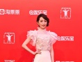 《目击者》亮相 柯佳嬿清雅许玮宁真空装性感