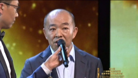电影频道出品《德兰》获最佳影片 导演刘杰上台致谢