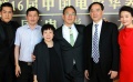 《盗墓笔记》剧组亮相 南派三叔担任编剧引期待