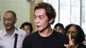 李咏接棒华少 出任《2016中国好声音》主持