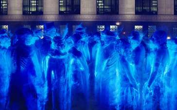 《超能敢死队》法国版预告 幽灵入侵人魂激战